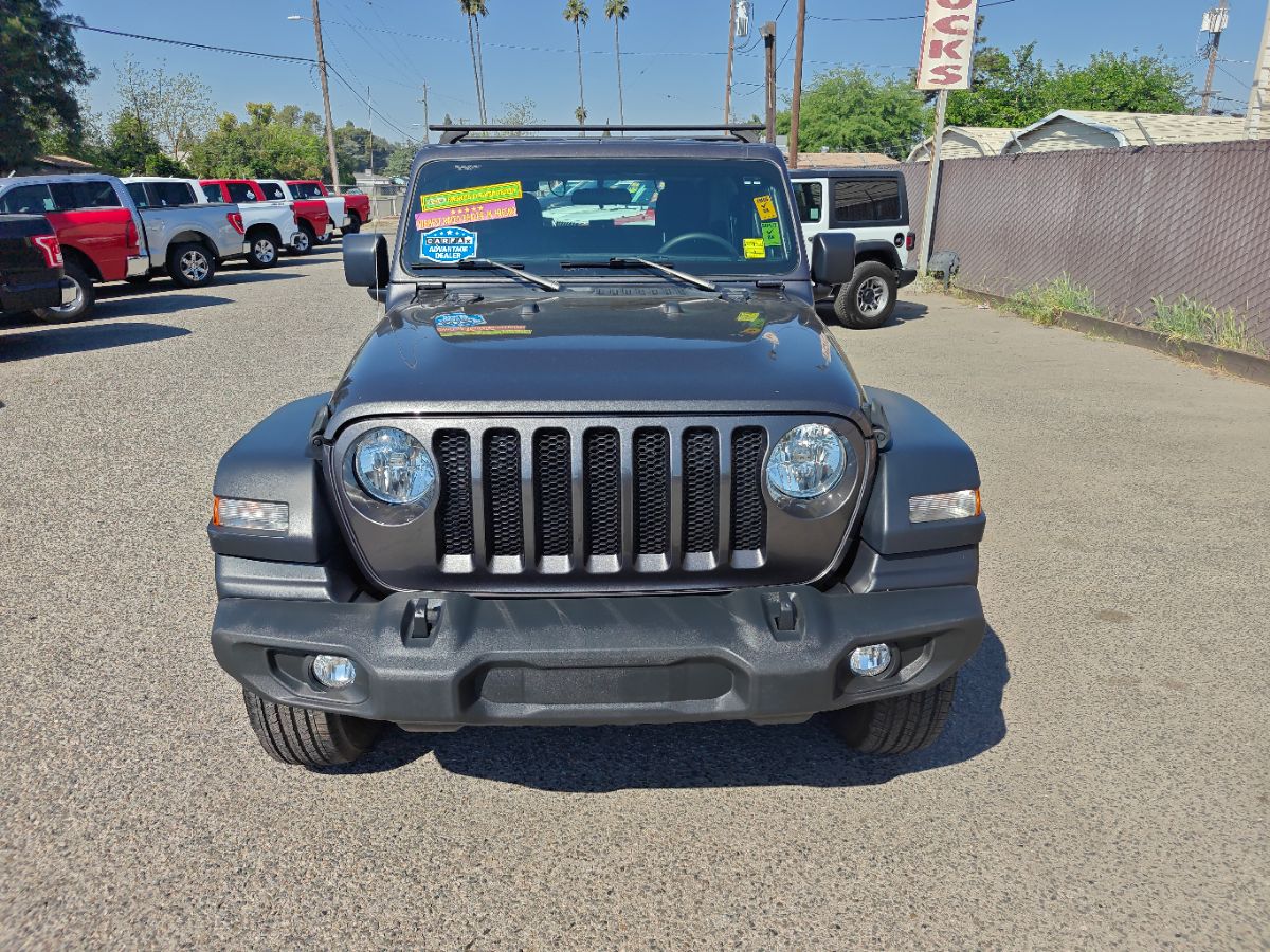 Jeep Wrangler photo 6
