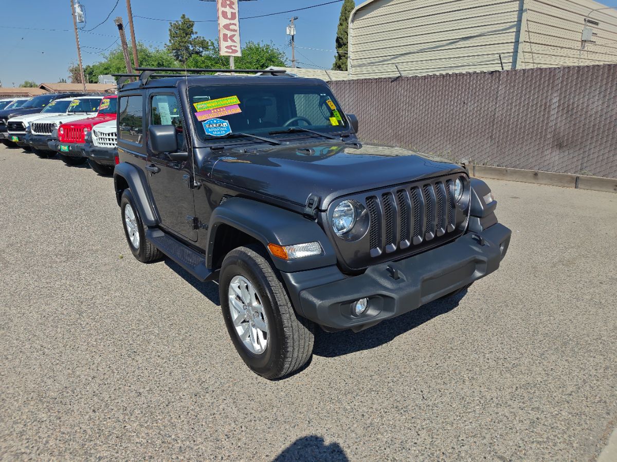 Jeep Wrangler photo 7