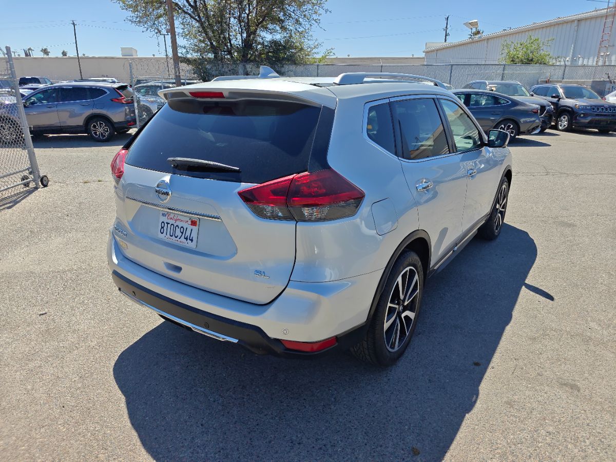 Nissan Rogue photo 10