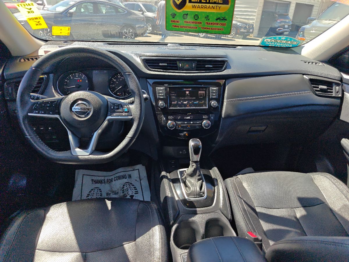 Nissan Rogue photo 20