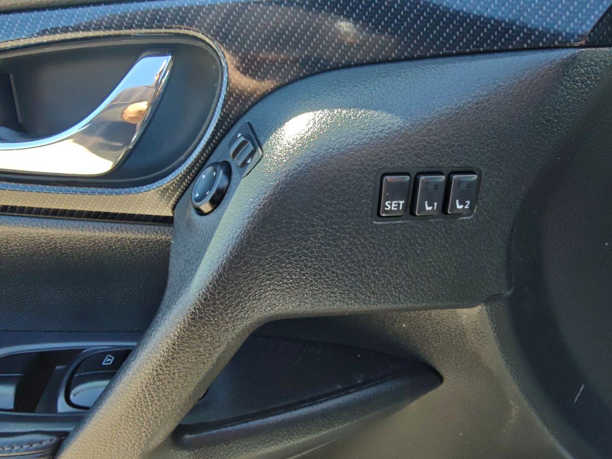 Nissan Rogue photo 23