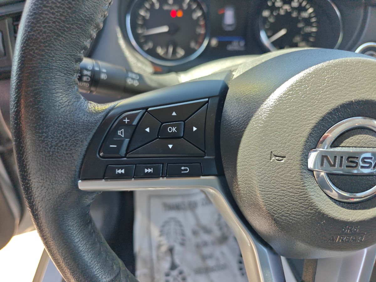 Nissan Rogue photo 27