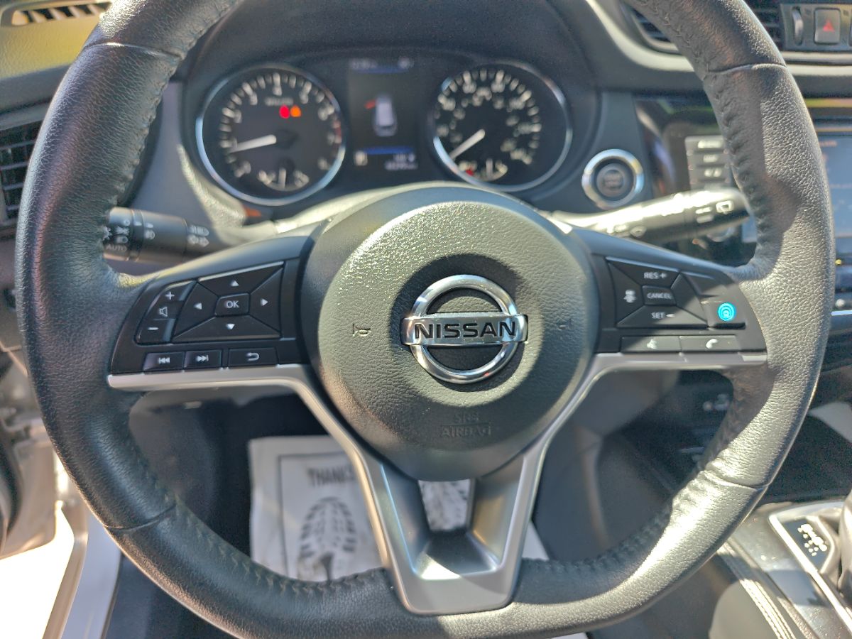 Nissan Rogue photo 29