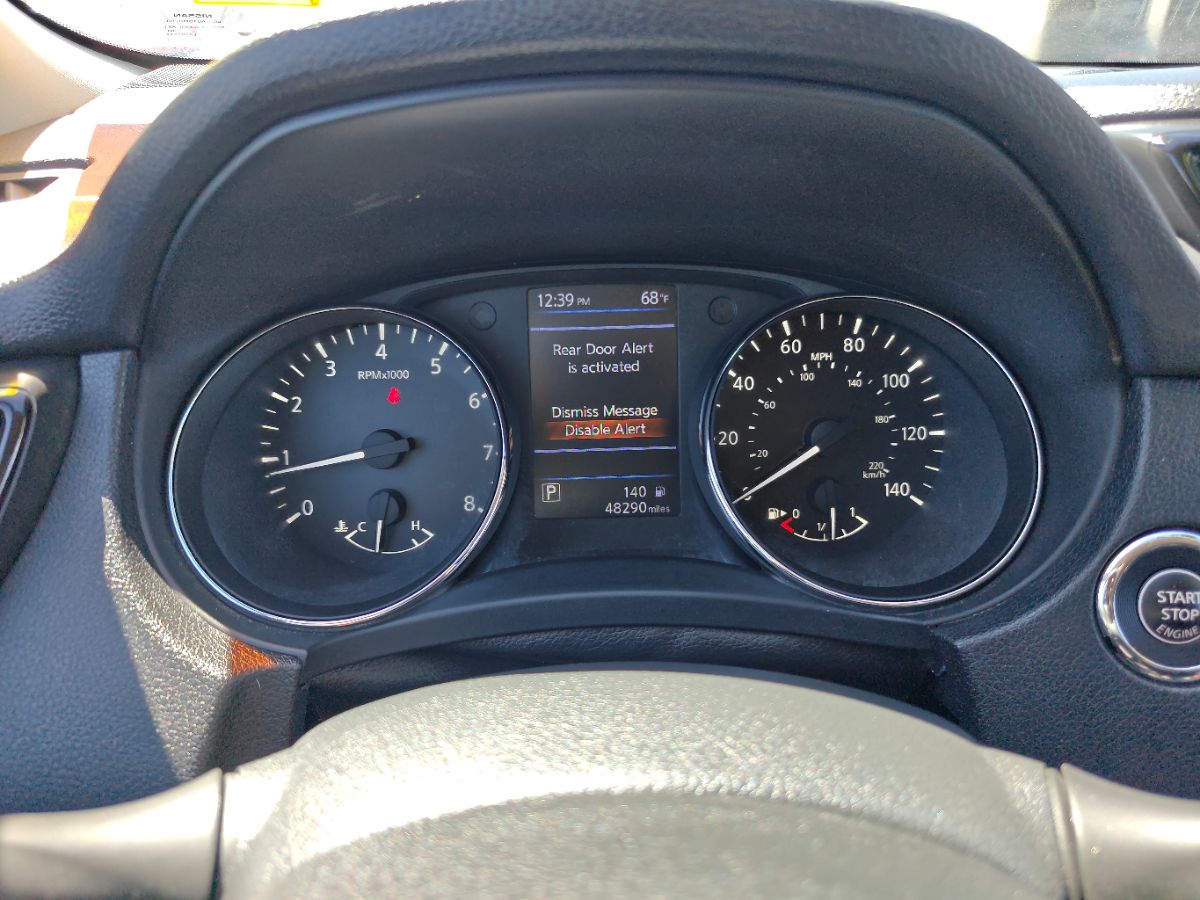Nissan Rogue photo 30
