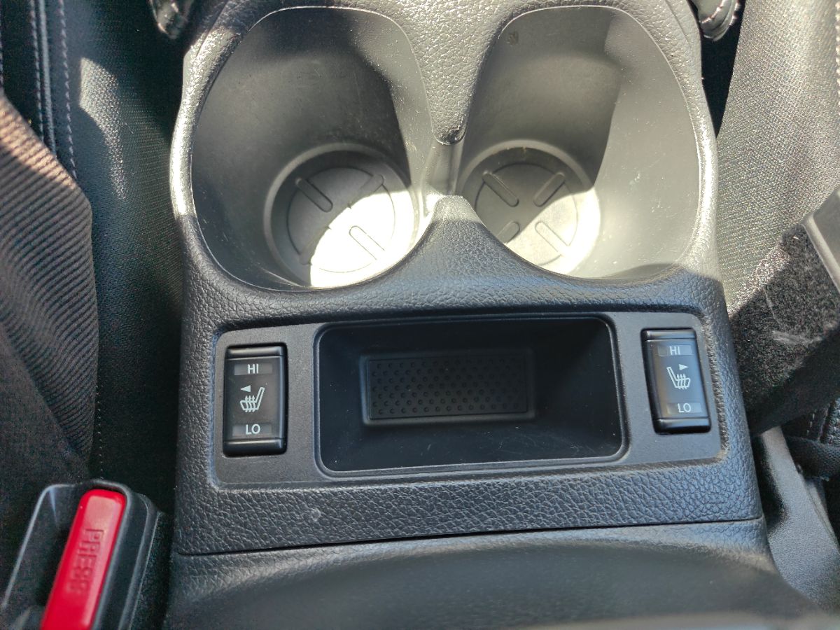 Nissan Rogue photo 34