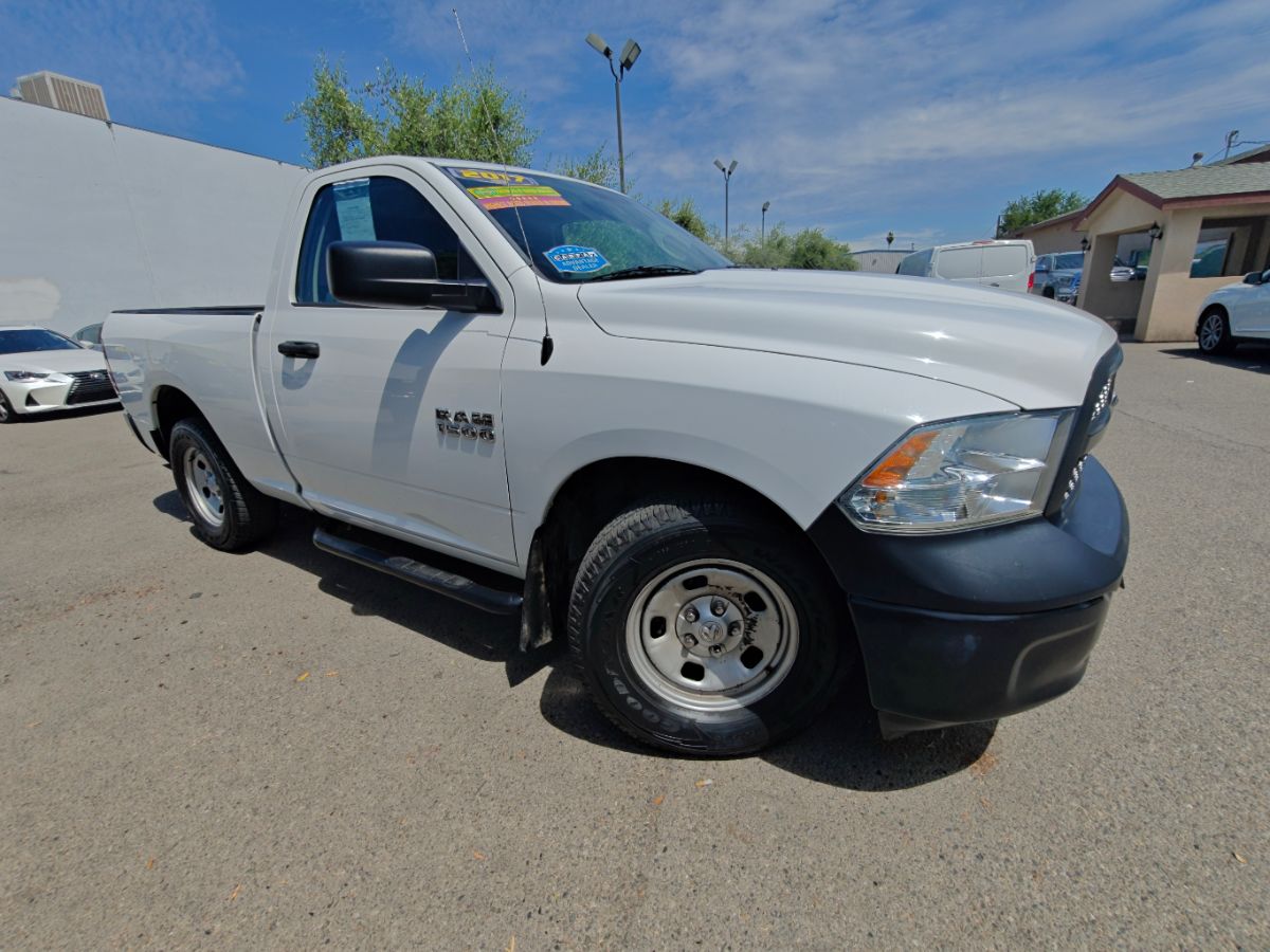 Ram 1500 photo 2