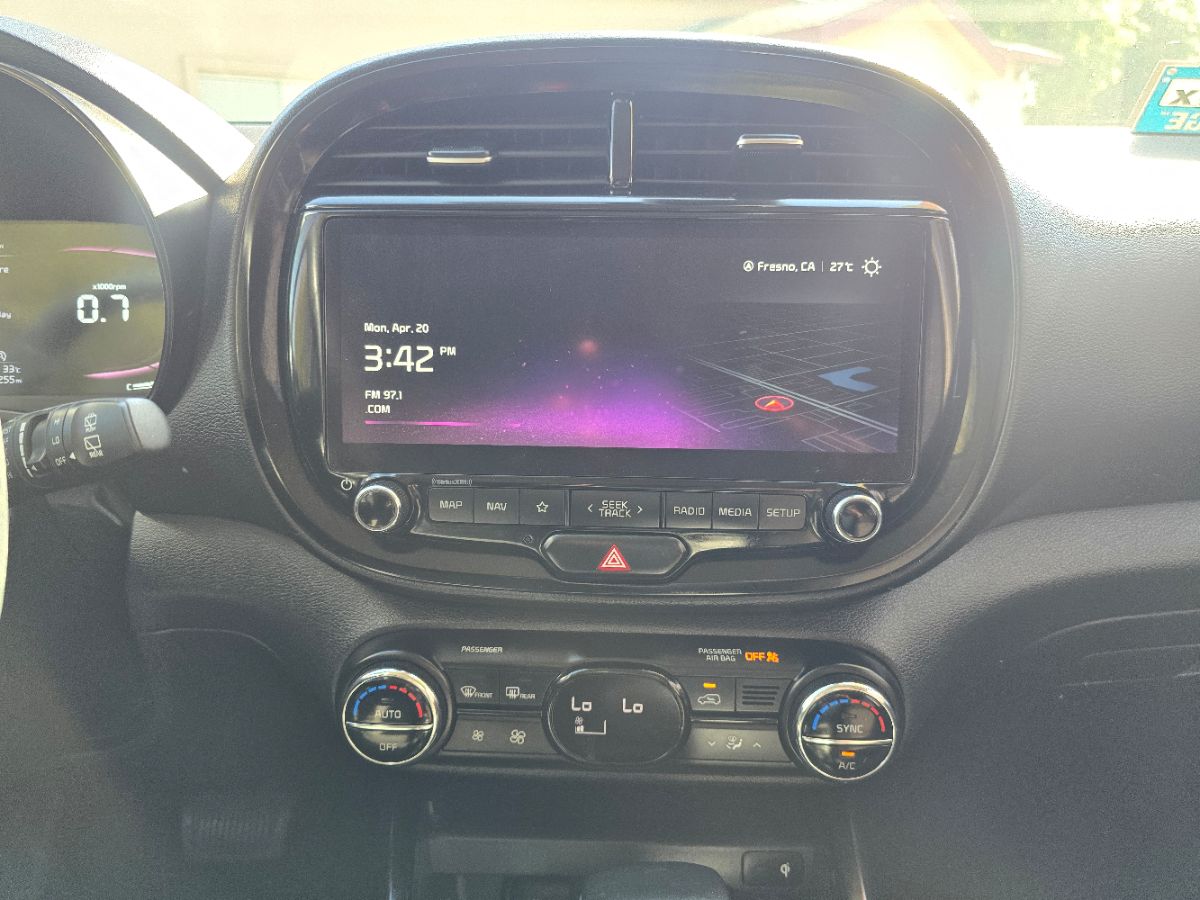 Kia Soul photo 13