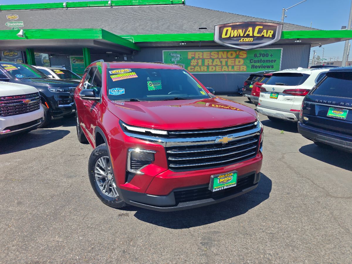 Chevrolet Traverse photo 3