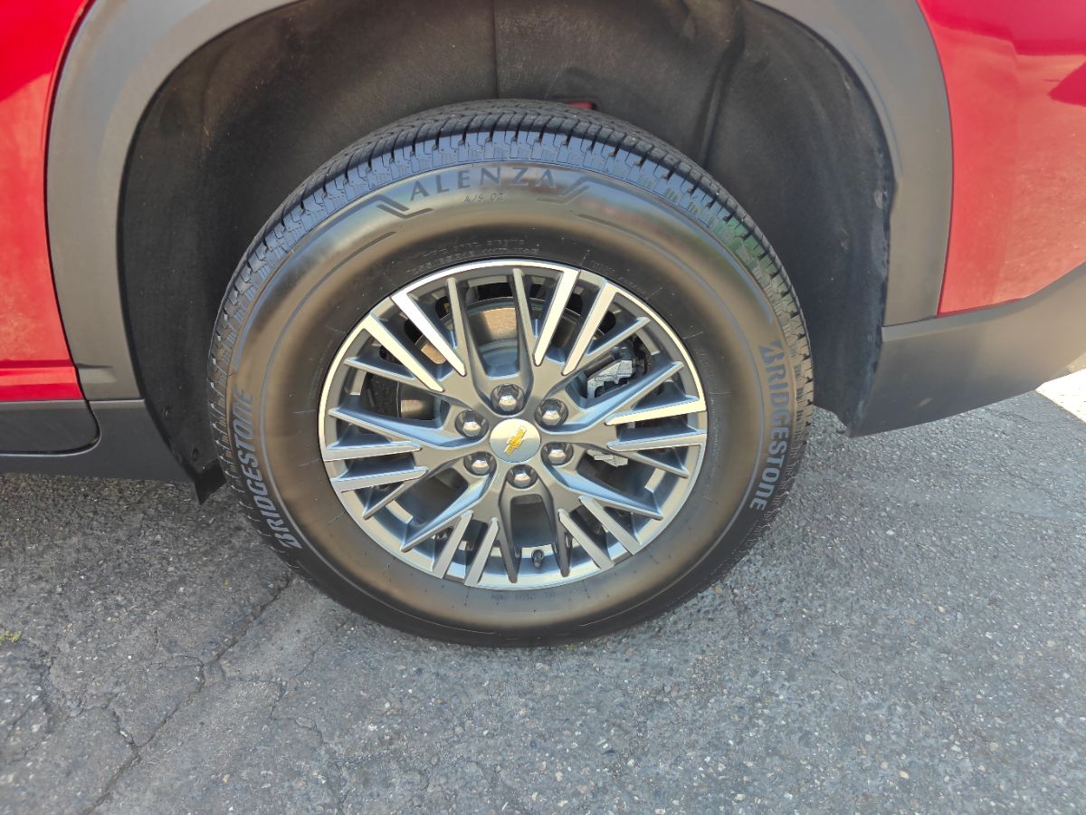 Chevrolet Traverse photo 16