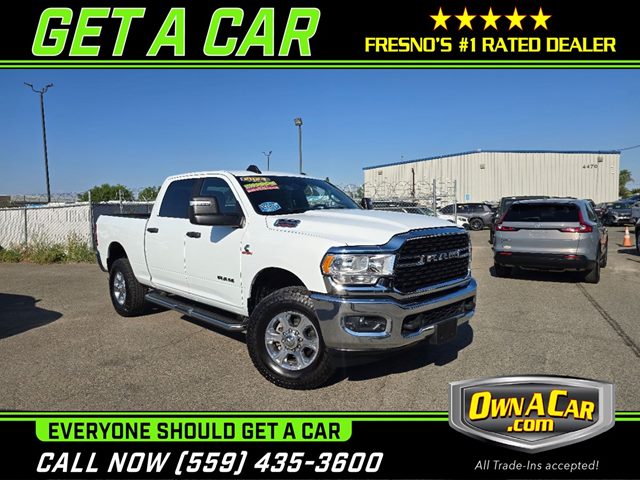 Bright White Clearcoat 2024 RAM 2500 Big Horn Crew Cab 4WD Pickup Truck Four-Wheel Drive Automatic