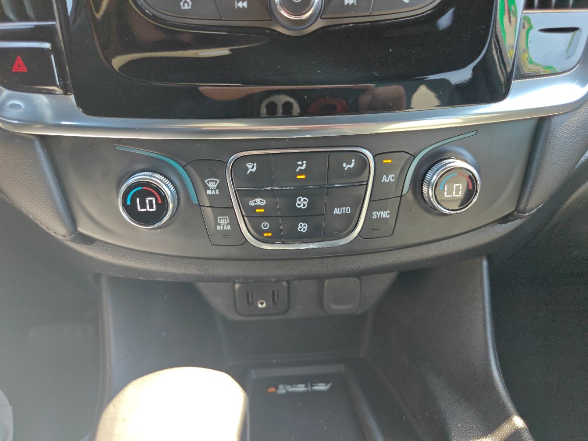 Chevrolet Traverse photo 31