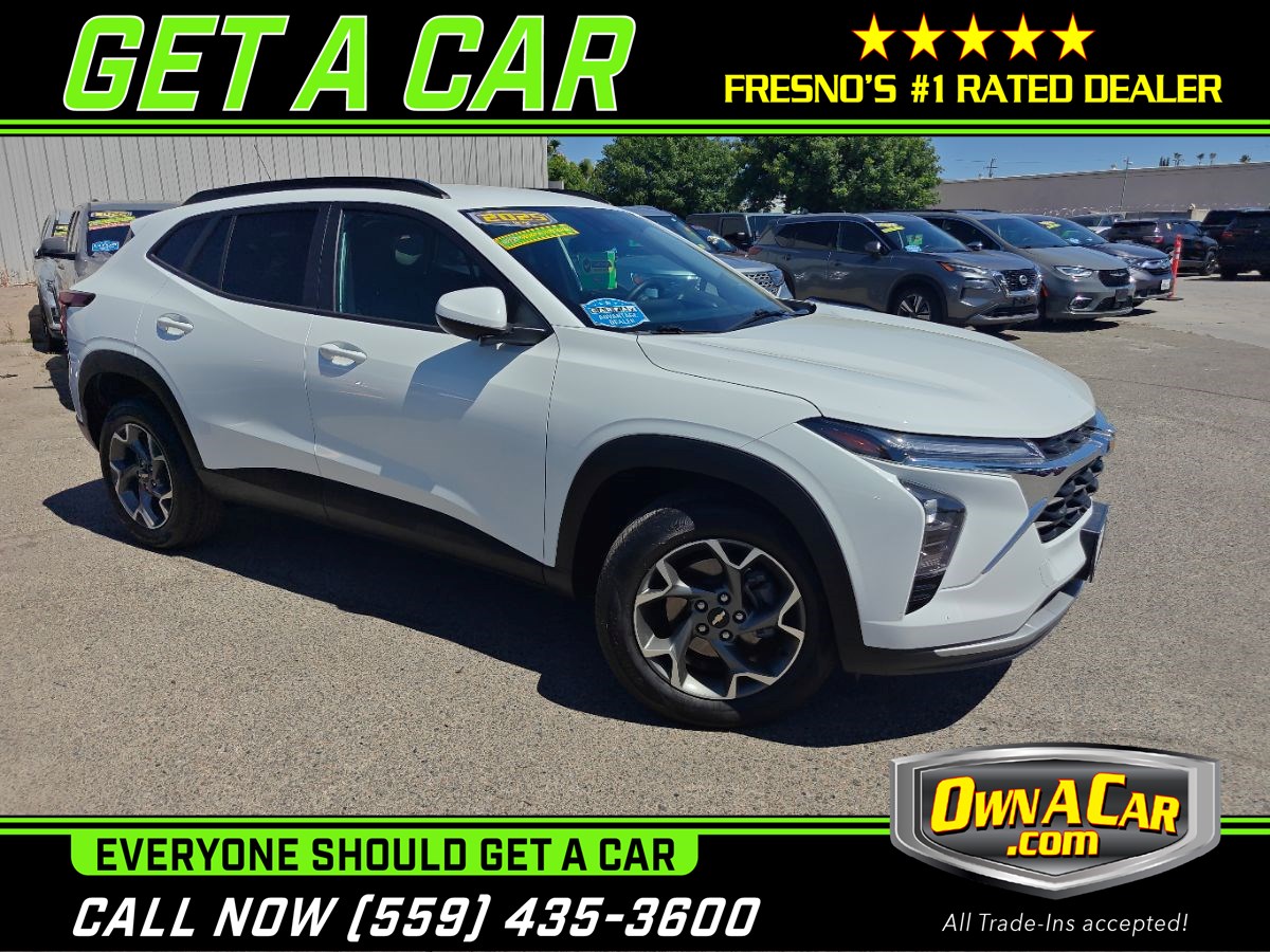 2025 Chevrolet Trax LT's photo