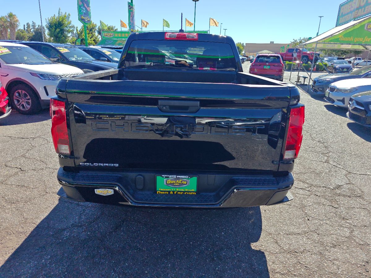 Chevrolet Colorado photo 11