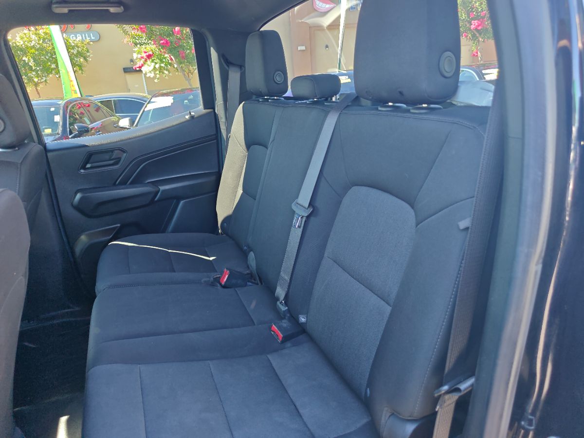 Chevrolet Colorado photo 17