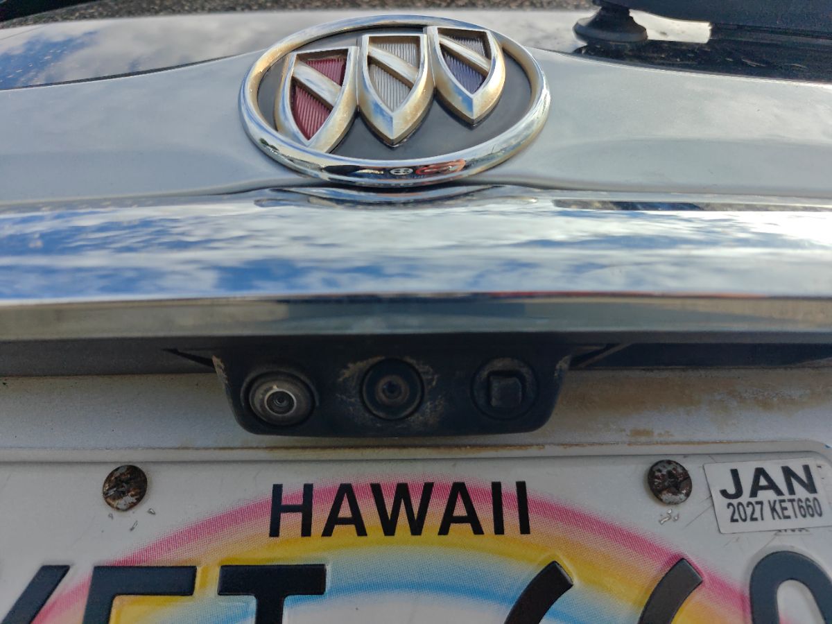 Buick Enclave photo 13