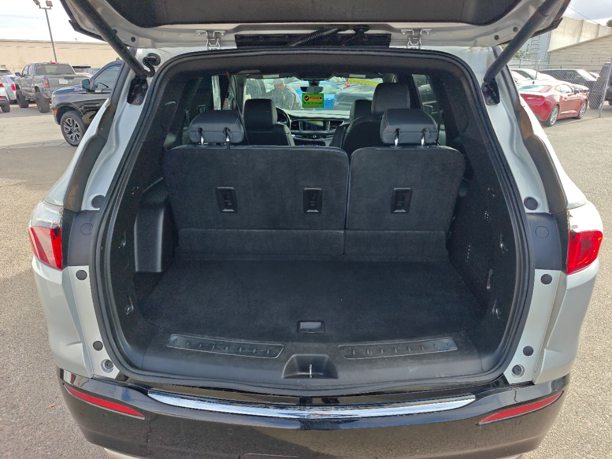 Buick Enclave photo 14