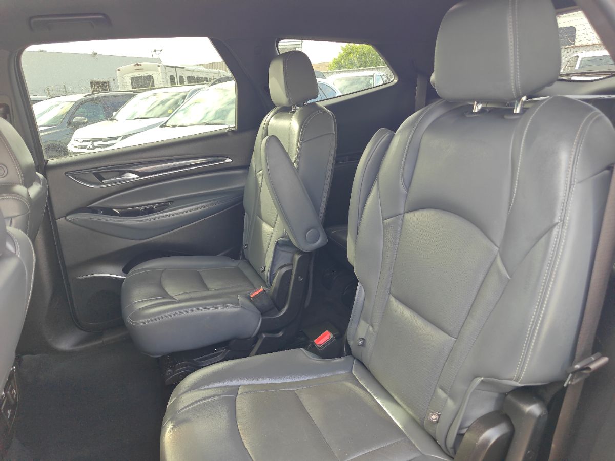 Buick Enclave photo 20