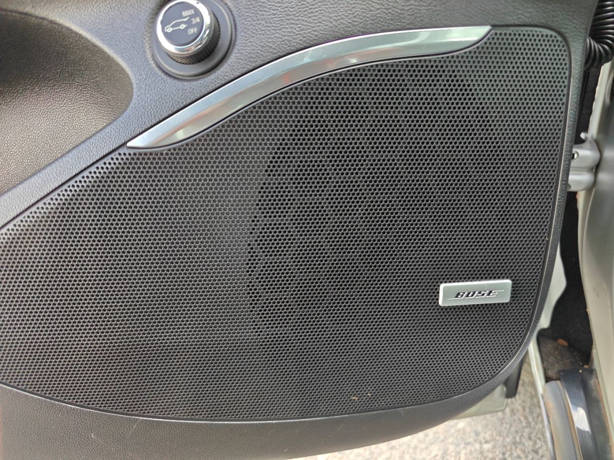Buick Enclave photo 26