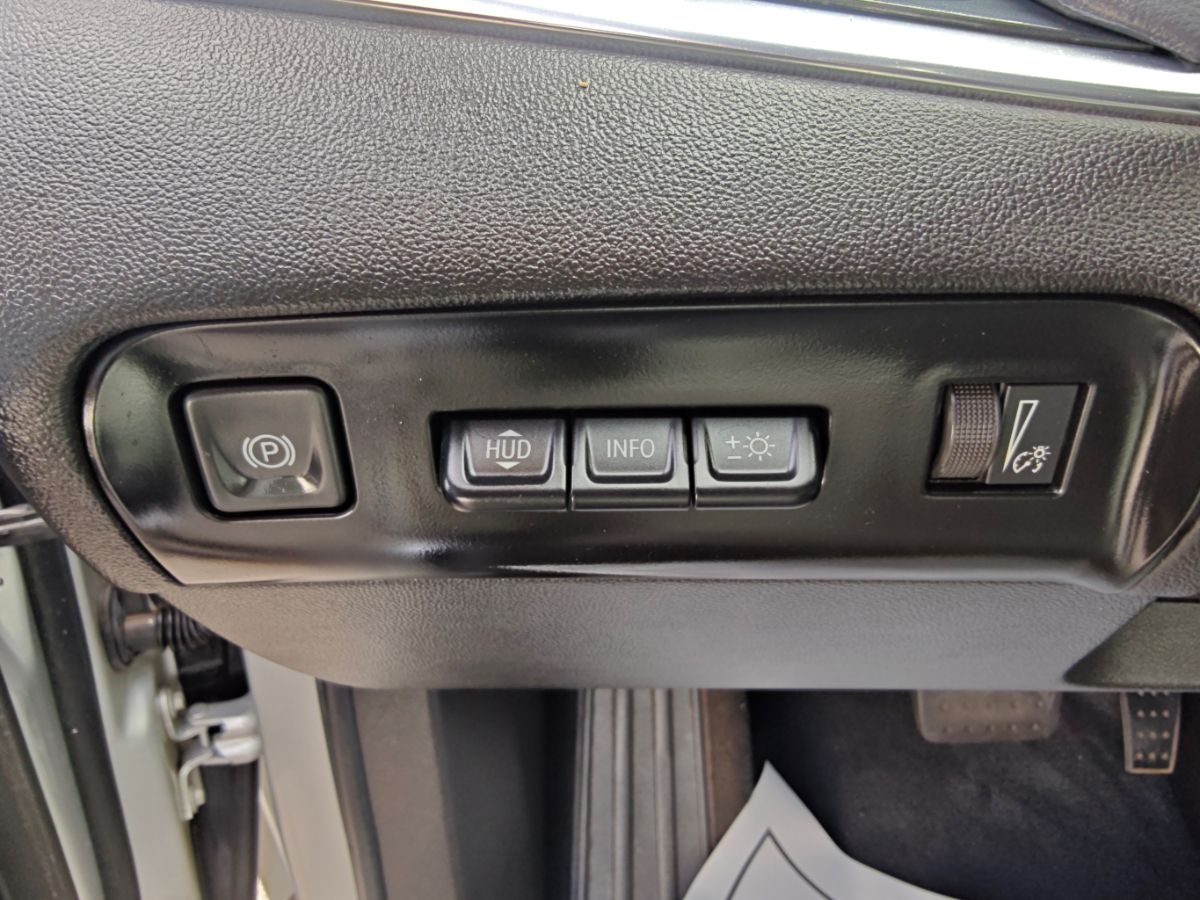 Buick Enclave photo 29