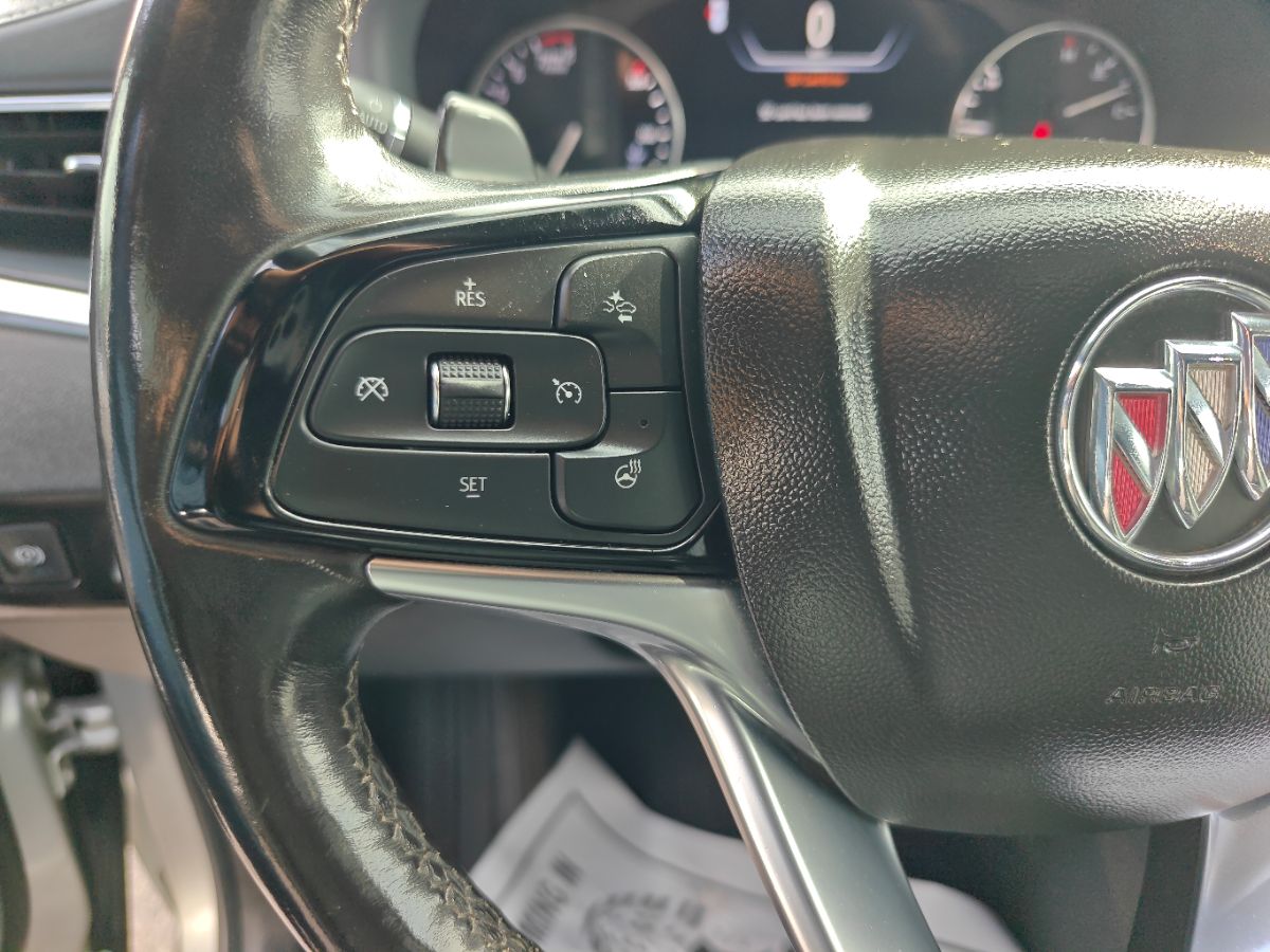 Buick Enclave photo 30