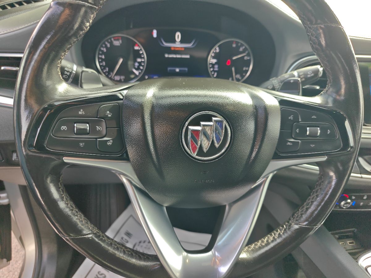 Buick Enclave photo 32