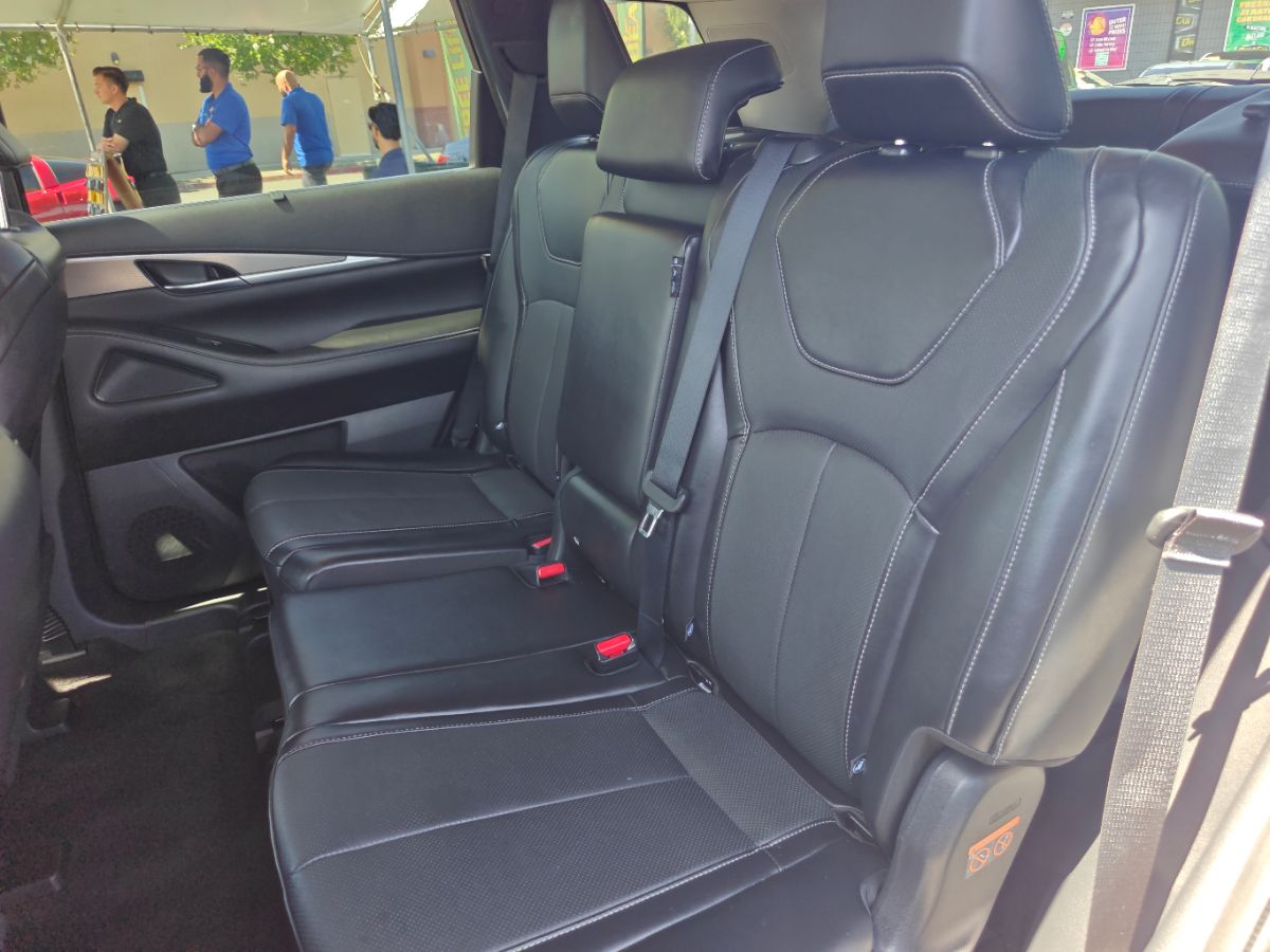 Infiniti QX60 photo 19
