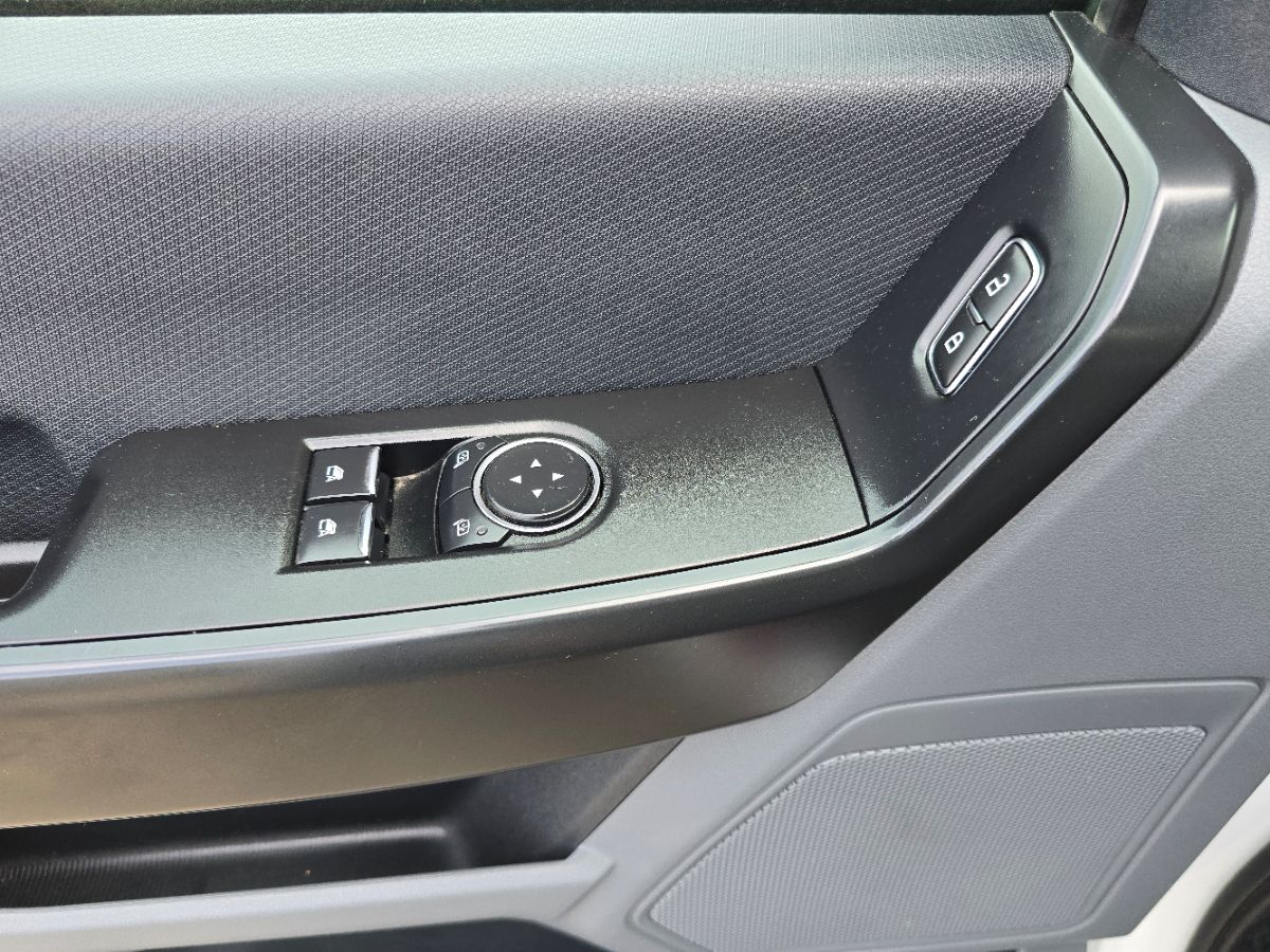 Ford F-150 photo 17