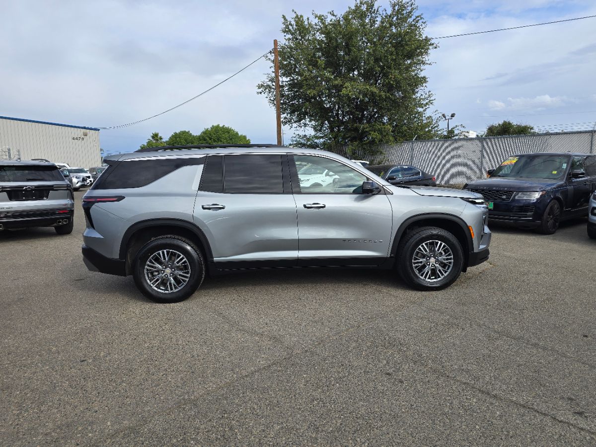 Chevrolet Traverse photo 6