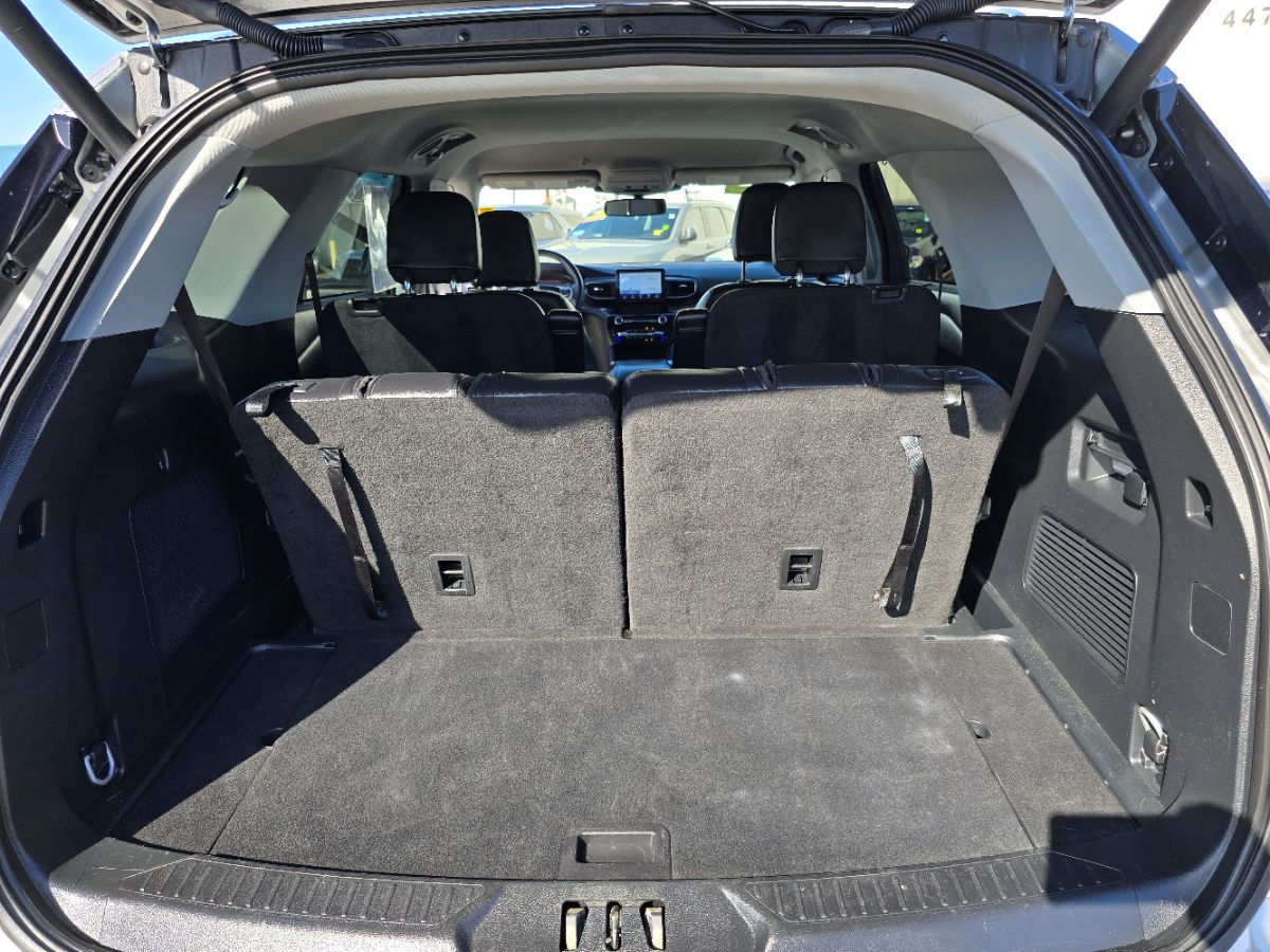 Ford Explorer photo 26