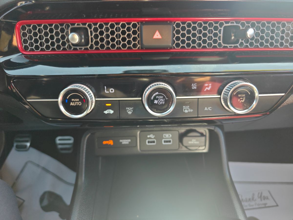 Honda Civic Si photo 30