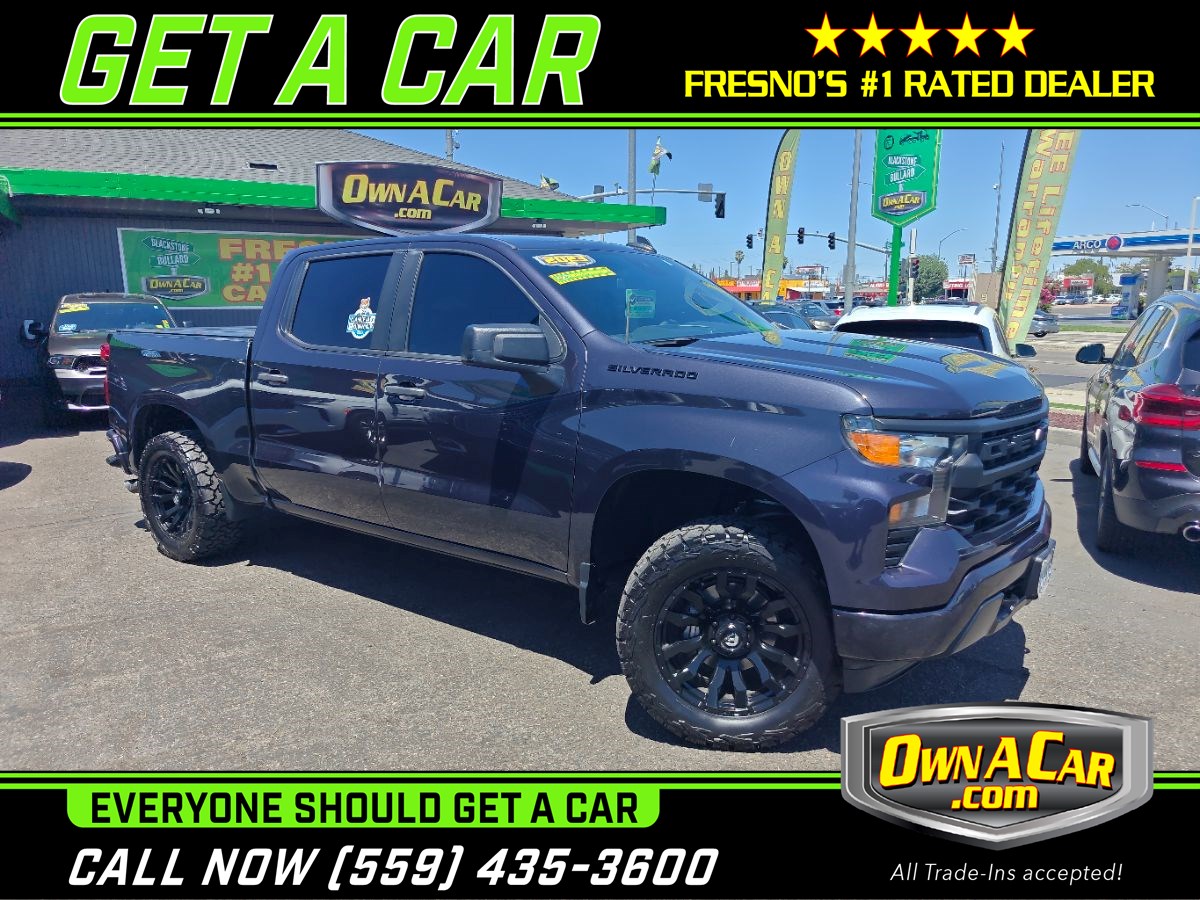 2023 Chevrolet Silverado 1500 Custom Crew Cab Short Box's photo