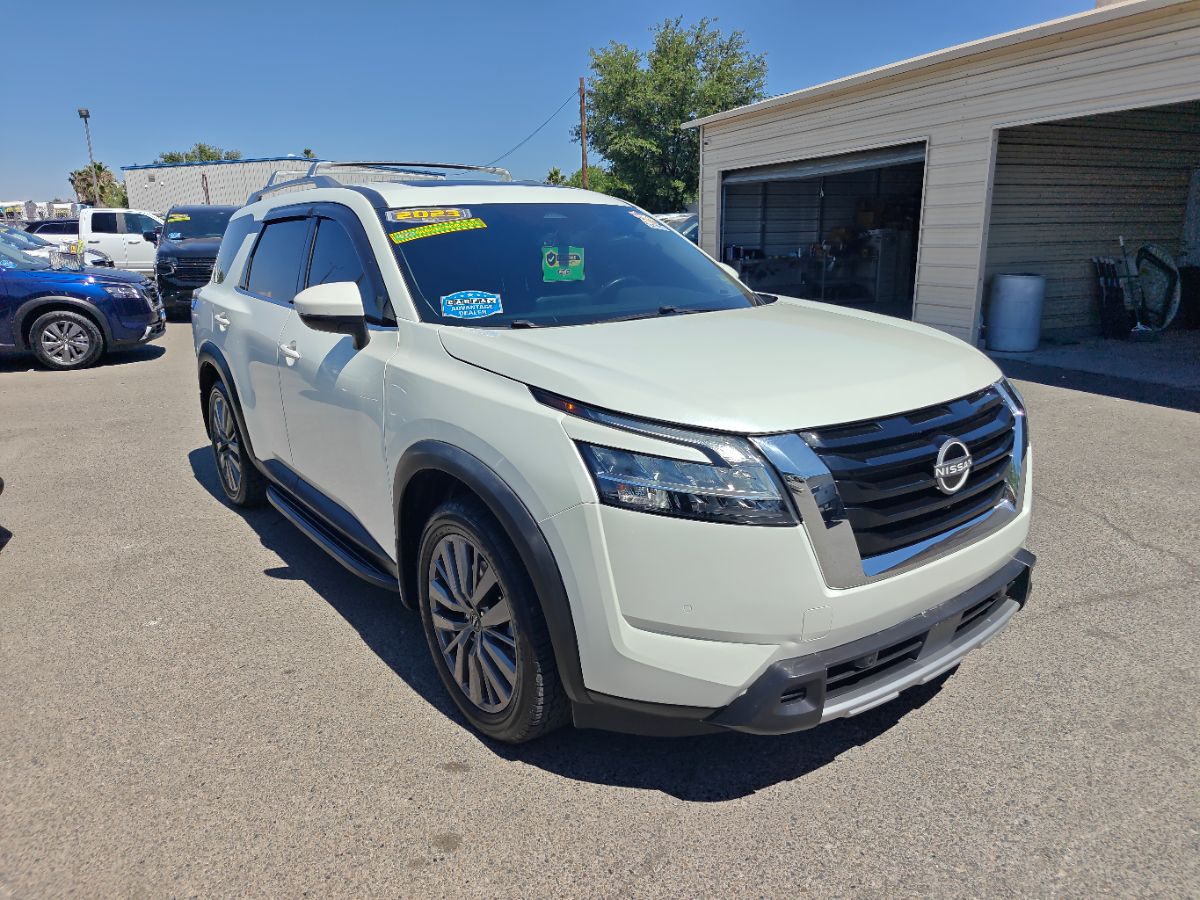 Nissan Pathfinder photo 7