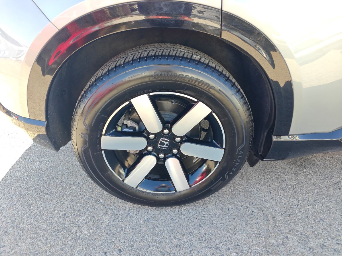 Honda Prologue photo 9