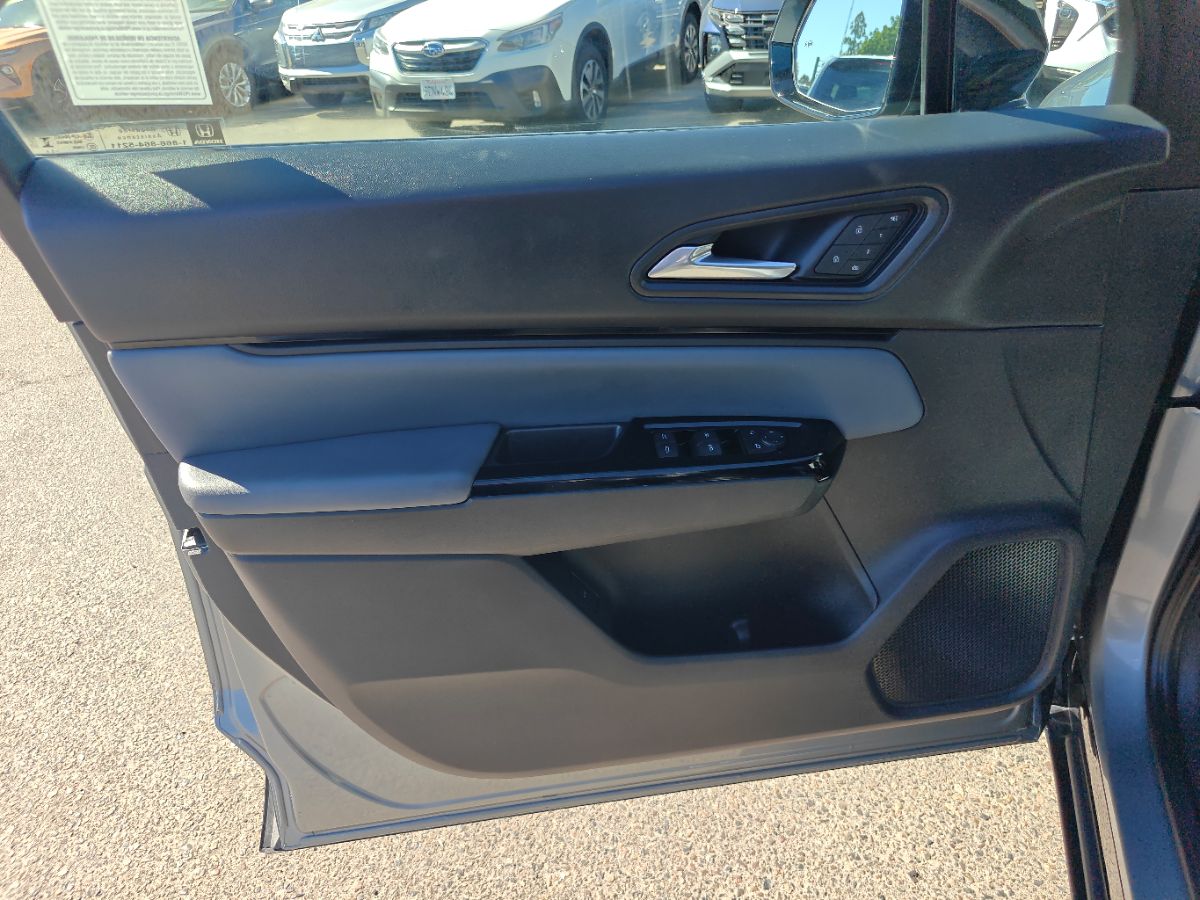 Honda Prologue photo 22