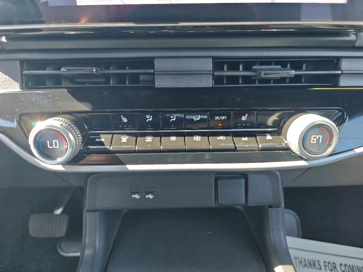 Honda Prologue photo 32