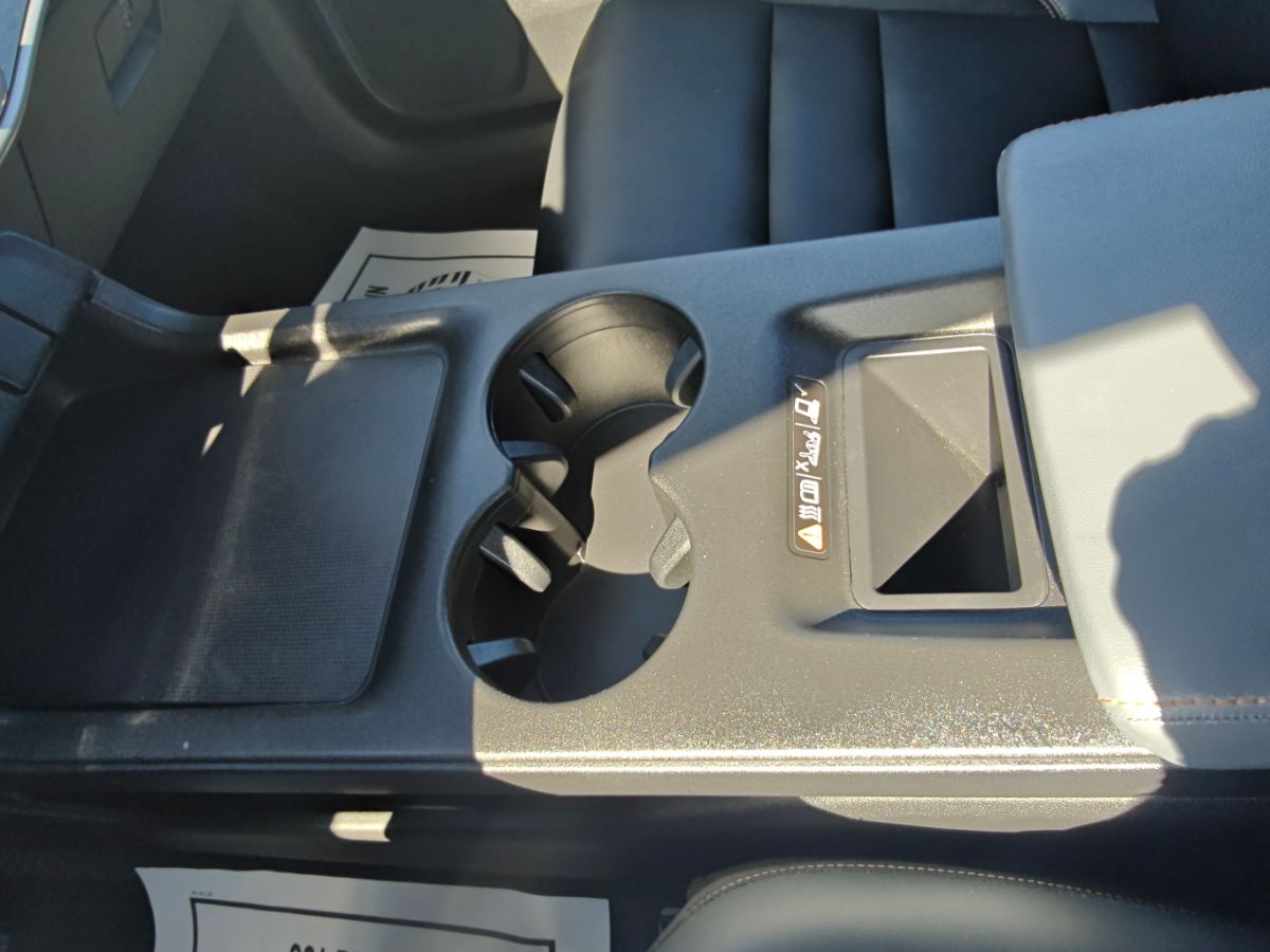 Honda Prologue photo 33