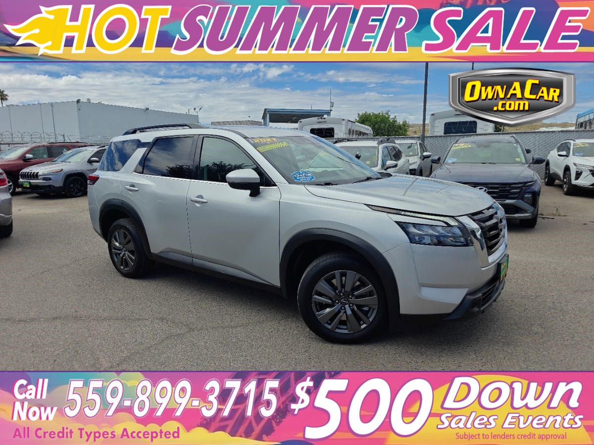 2023 Nissan Pathfinder SV