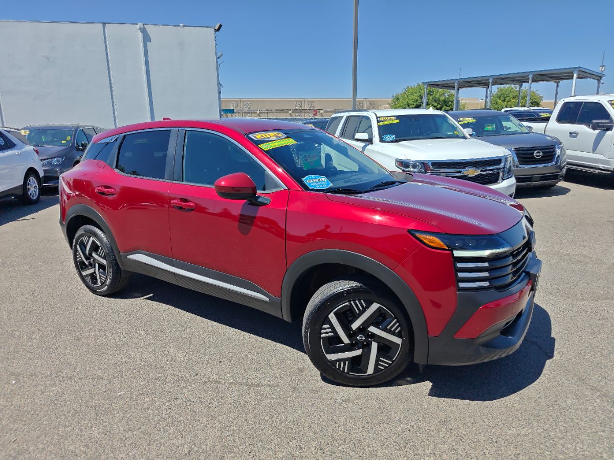 Nissan Kicks photo 2
