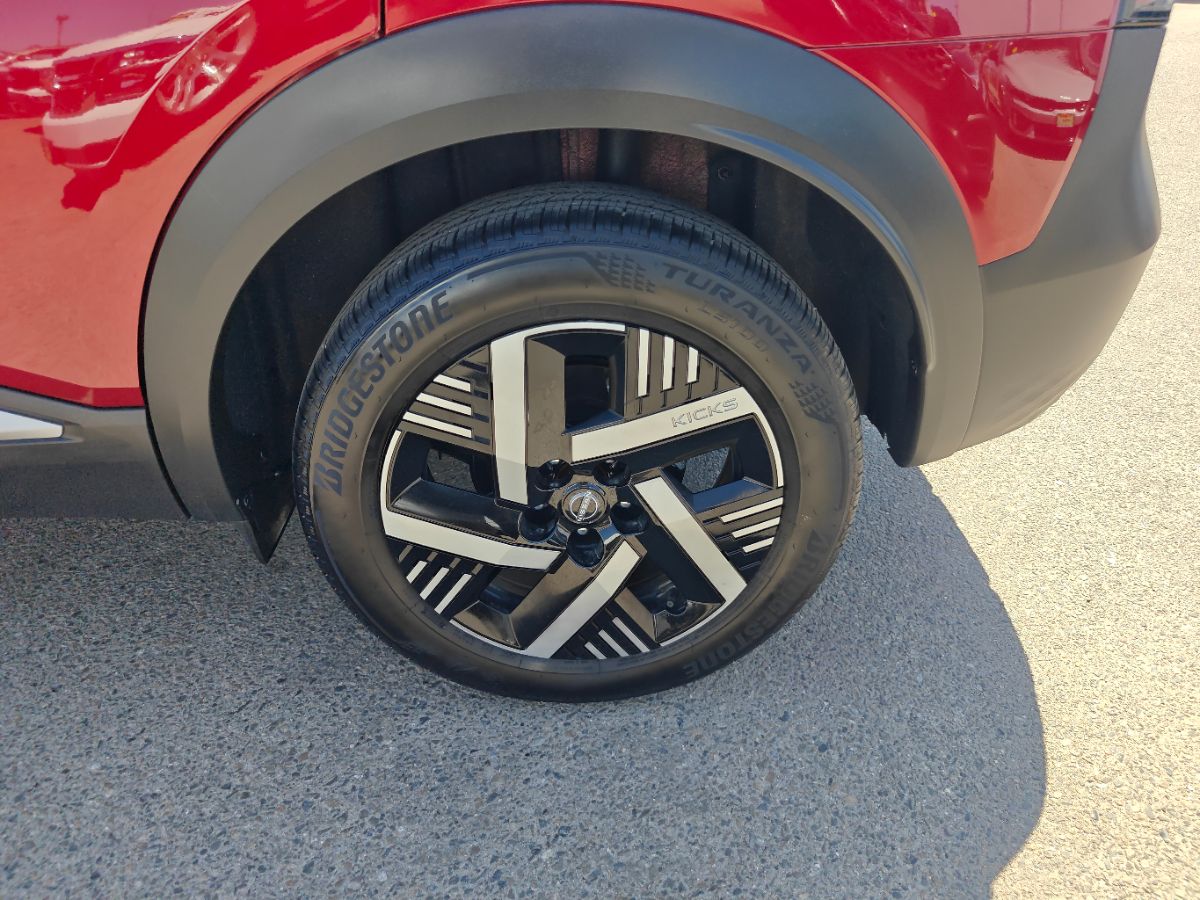 Nissan Kicks photo 15
