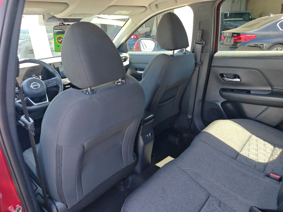 Nissan Kicks photo 18