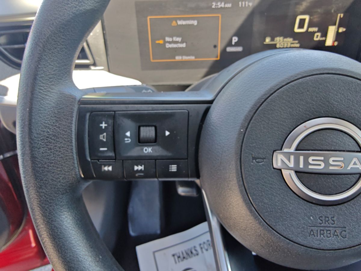 Nissan Kicks photo 25