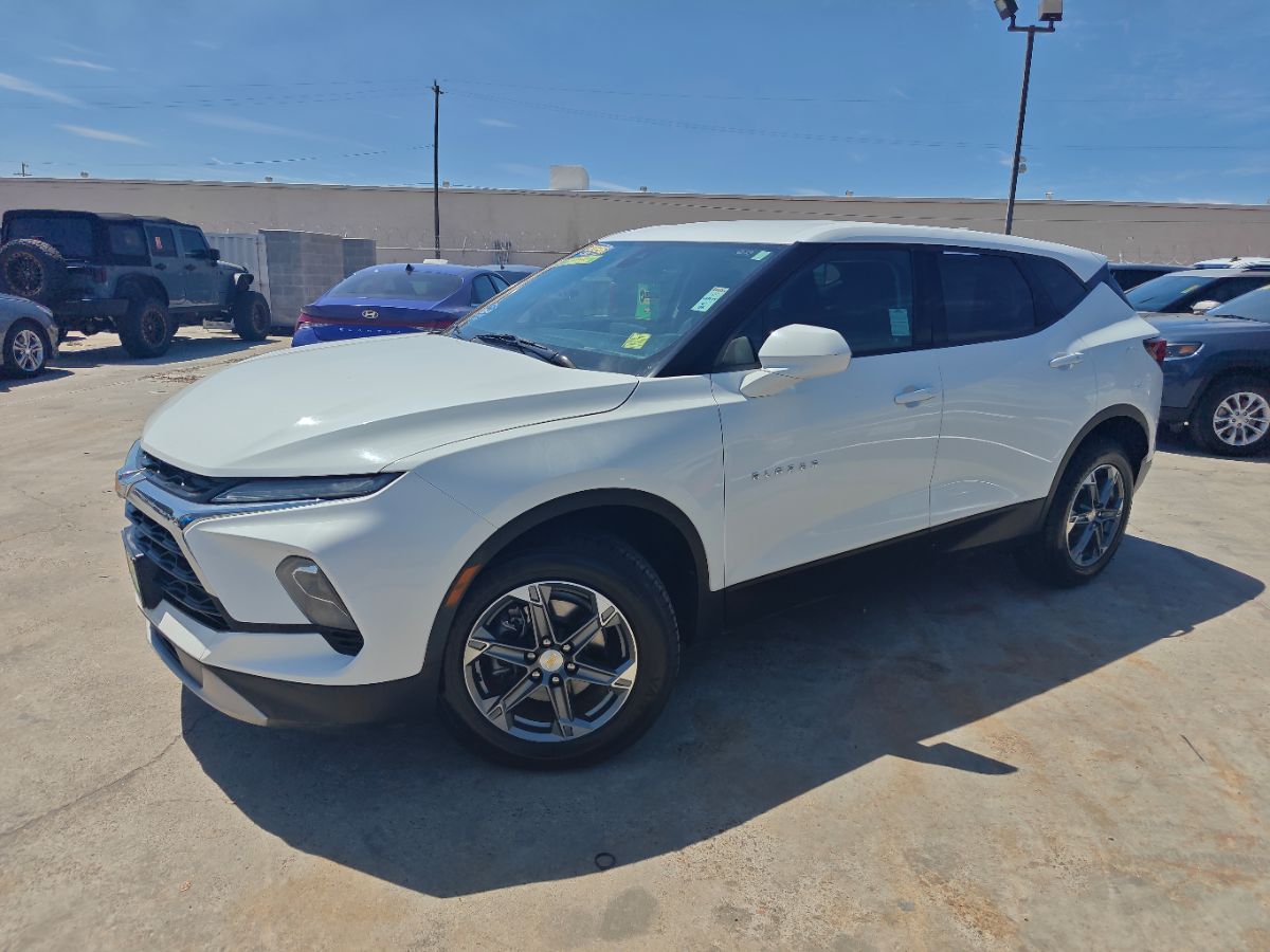 Chevrolet Blazer photo 5