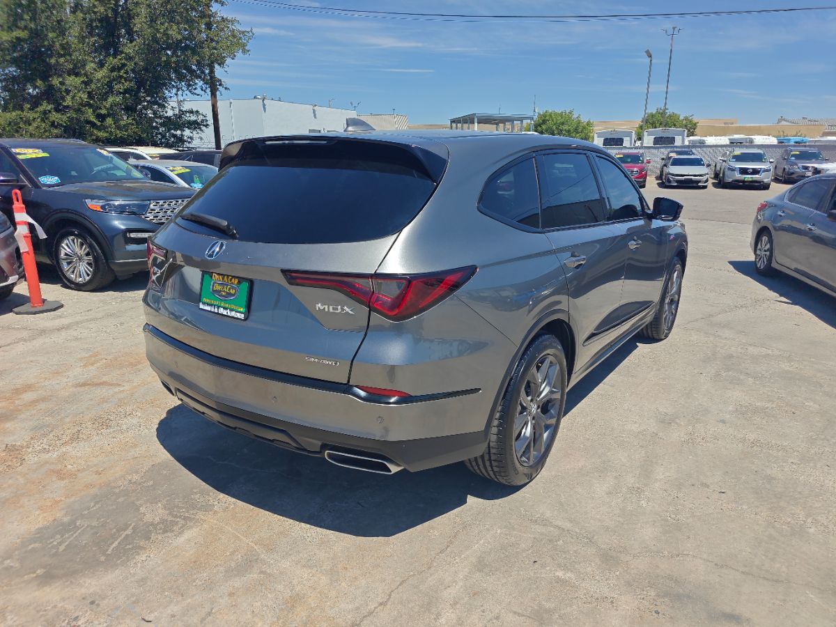 Acura MDX photo 10