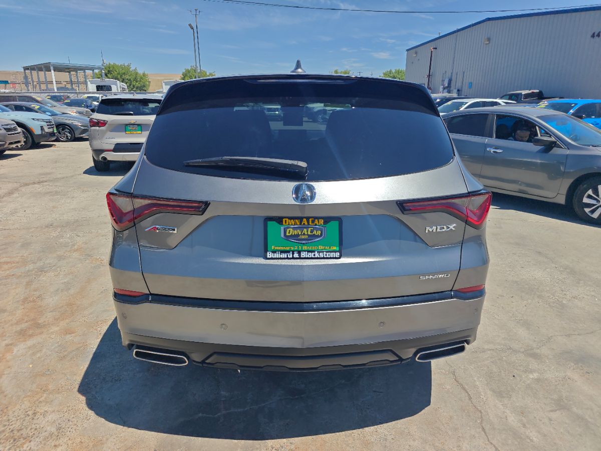 Acura MDX photo 11