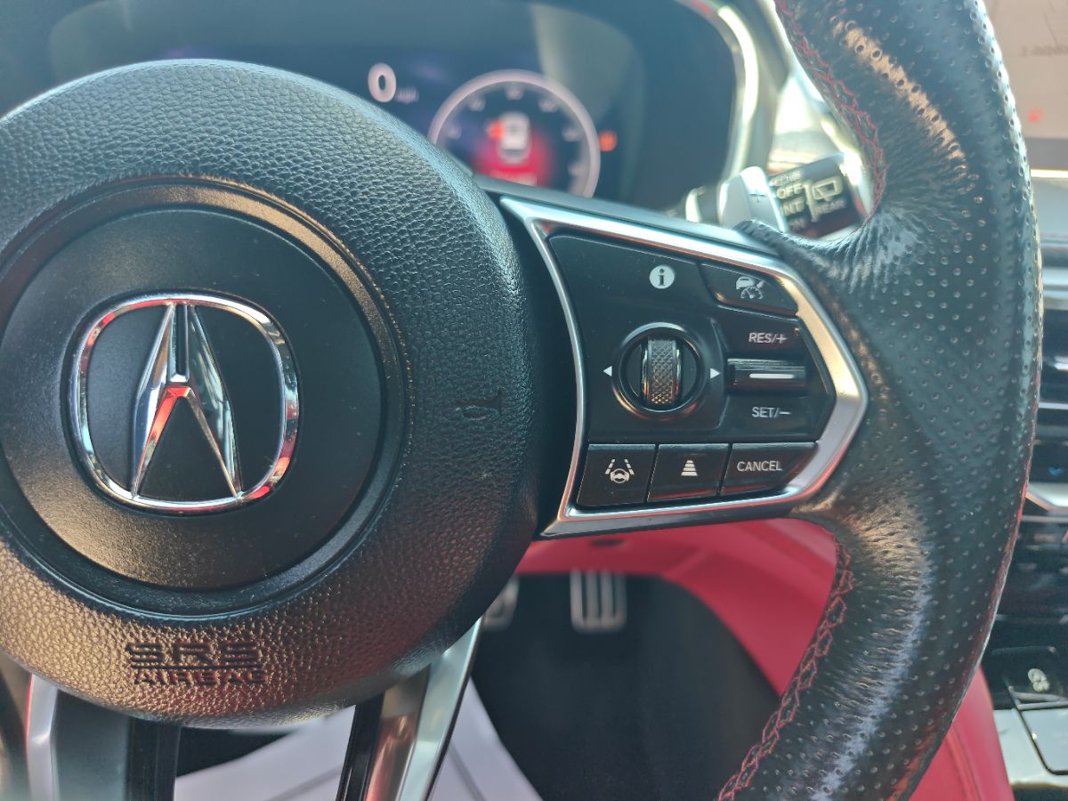 Acura MDX photo 29