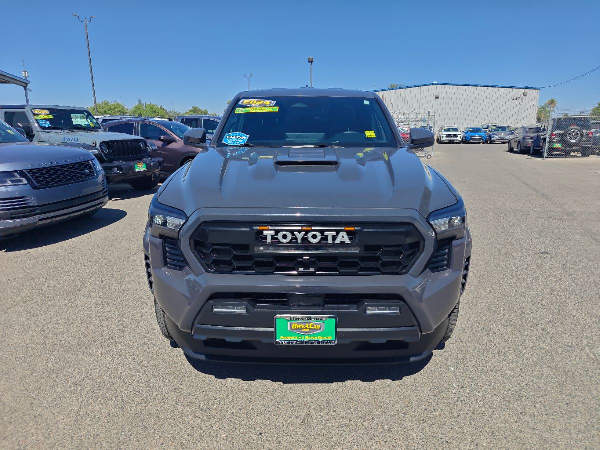 Toyota Tacoma photo 6
