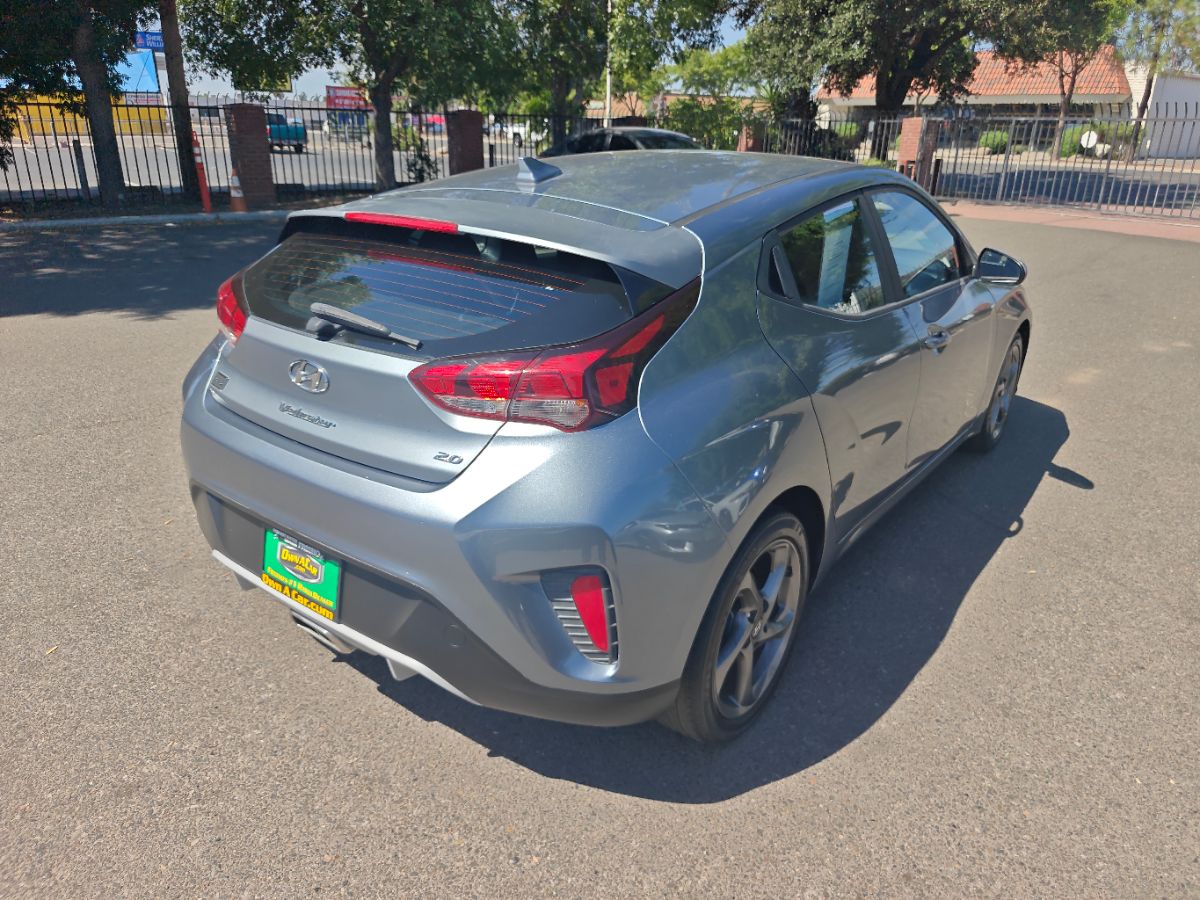Hyundai Veloster photo 10