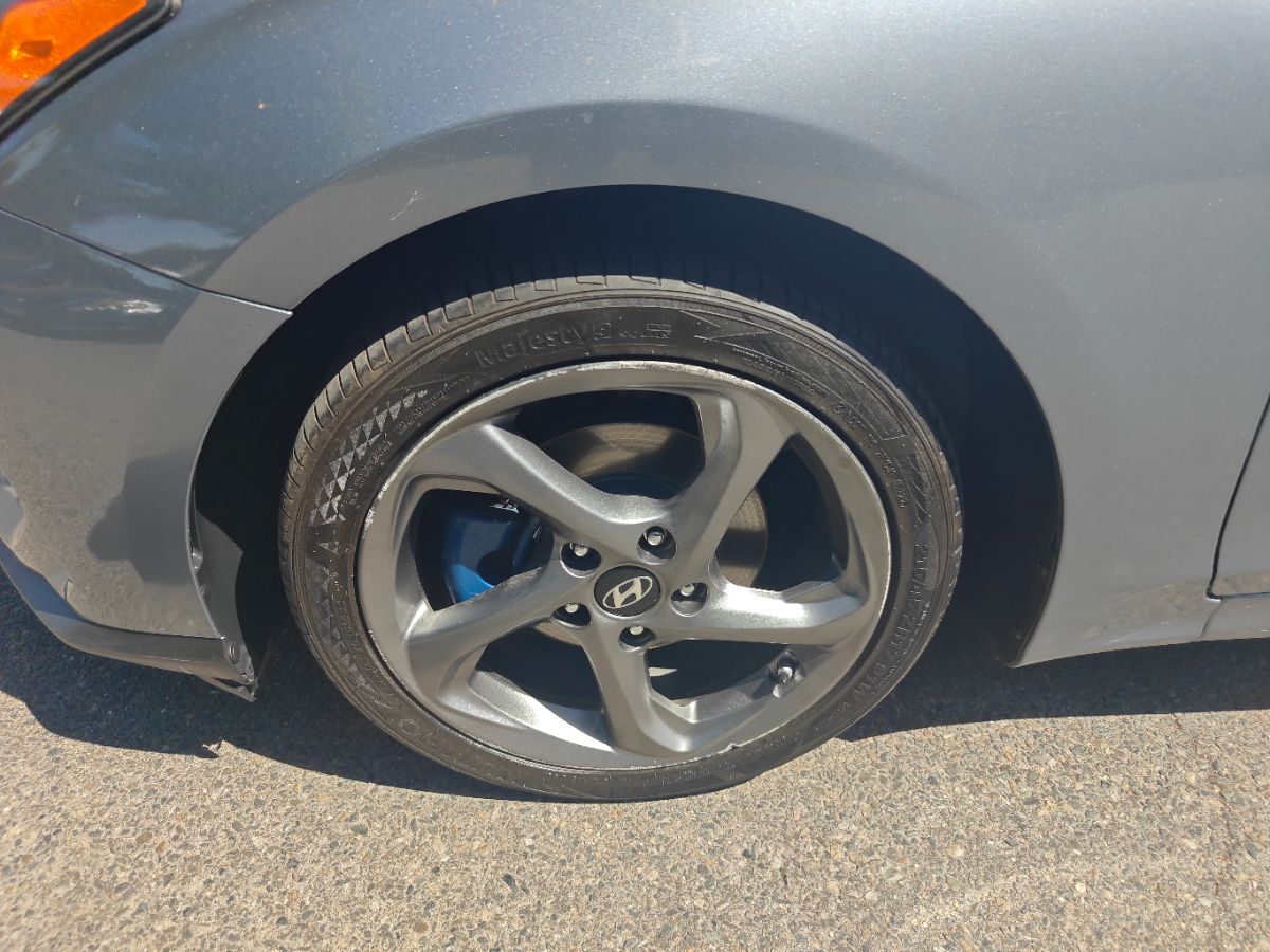 Hyundai Veloster photo 15
