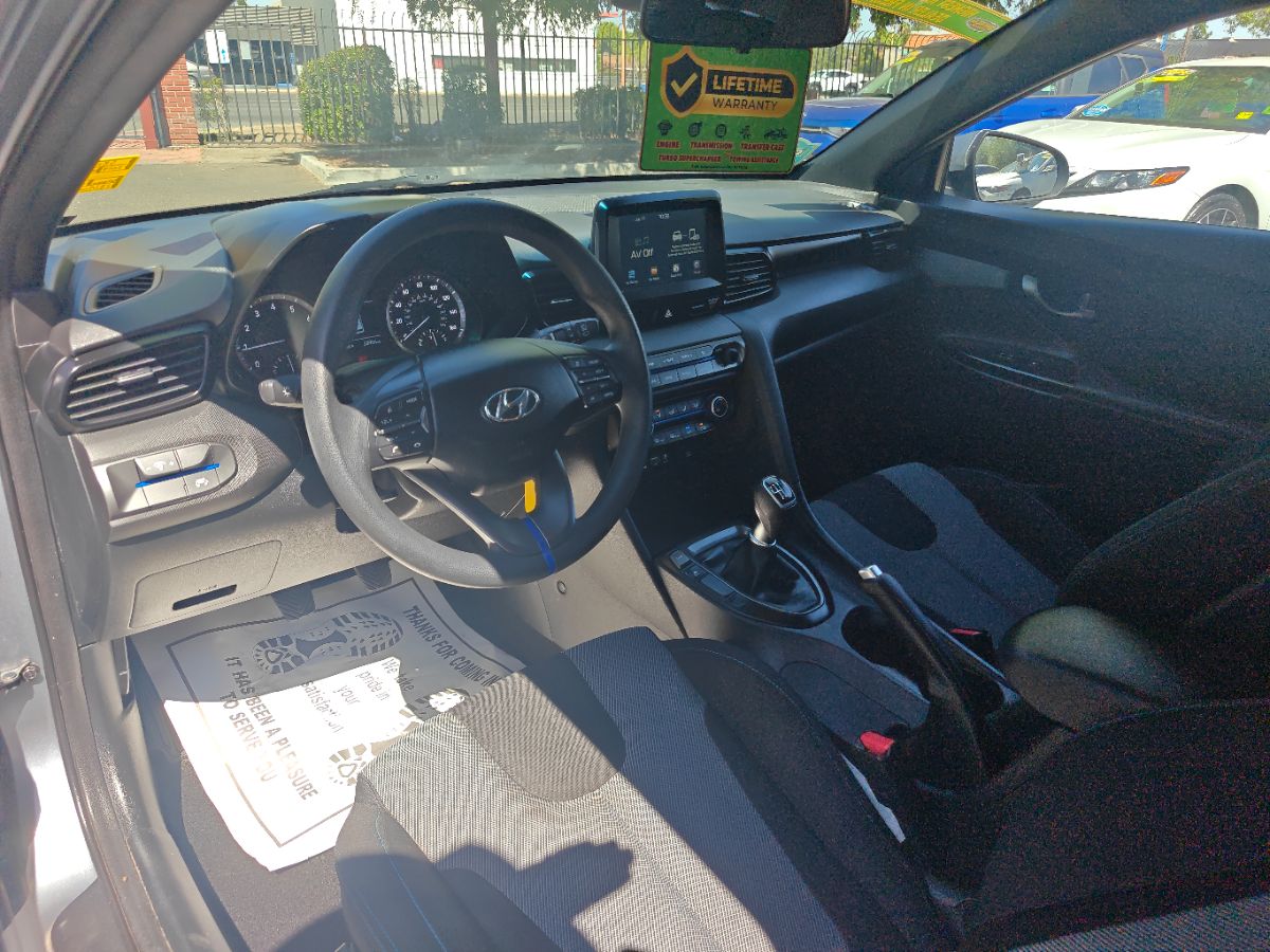 Hyundai Veloster photo 20