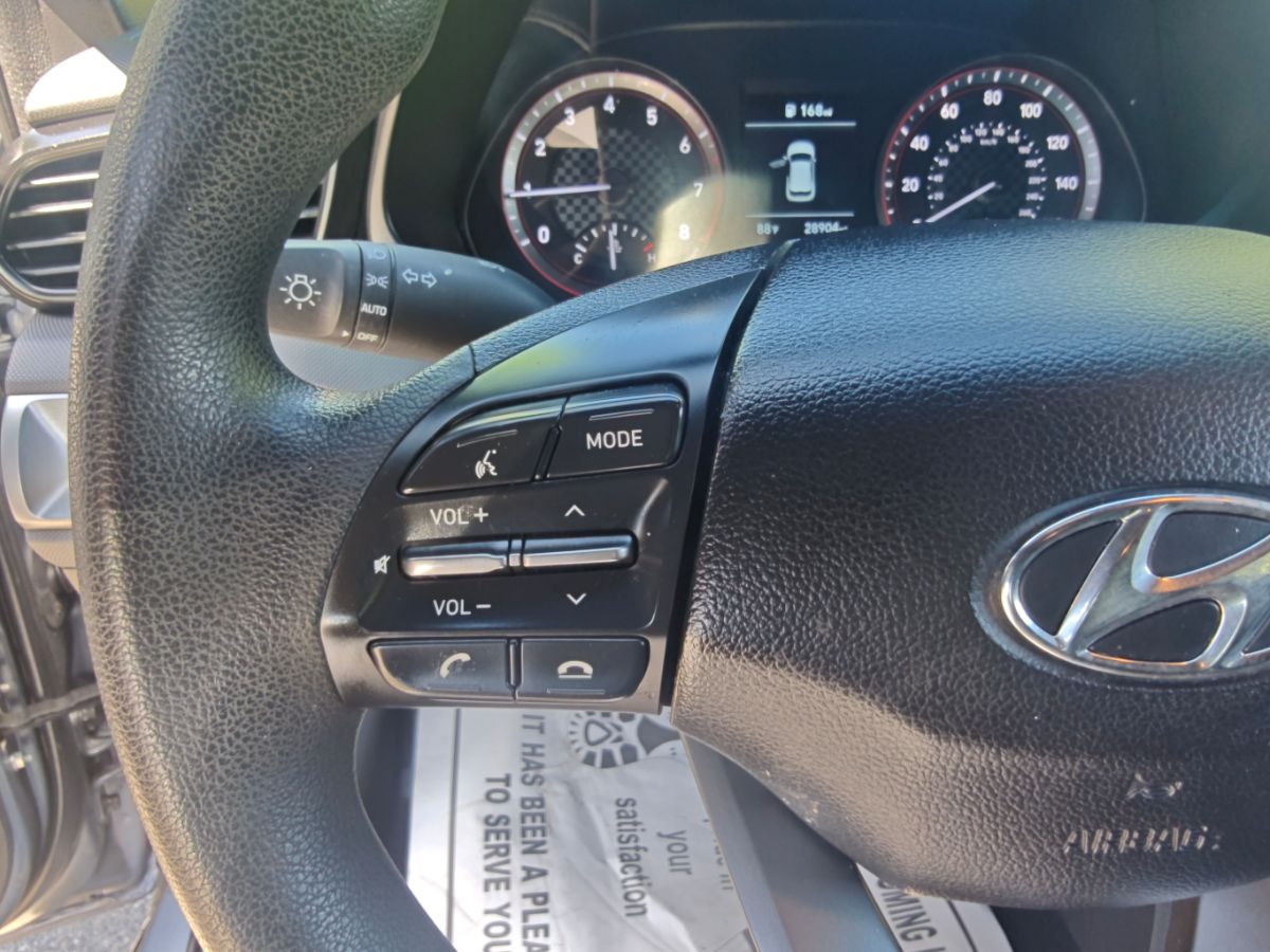 Hyundai Veloster photo 22
